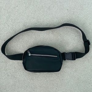 Black Belt Bag